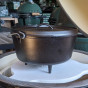 Dvojitý liatinový hrniec Lodge Camp Dutch Oven s pokrievkou 7,6 l
