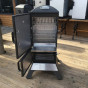 Udiareň Broil King - Vertical Charcoal Smoker