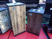 digitalni-udirny-bradley-smoker-hickory-wood-a-teak-wood