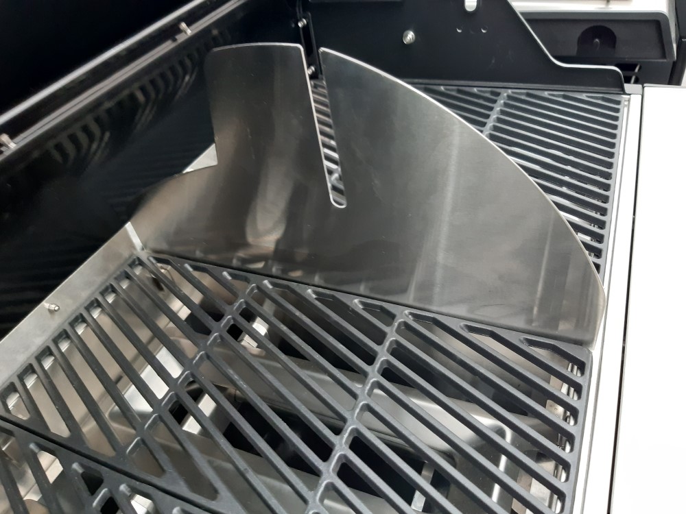 Ako umiestniť otočný ražeň do grilu Outdoorchef Dualchef 425G?