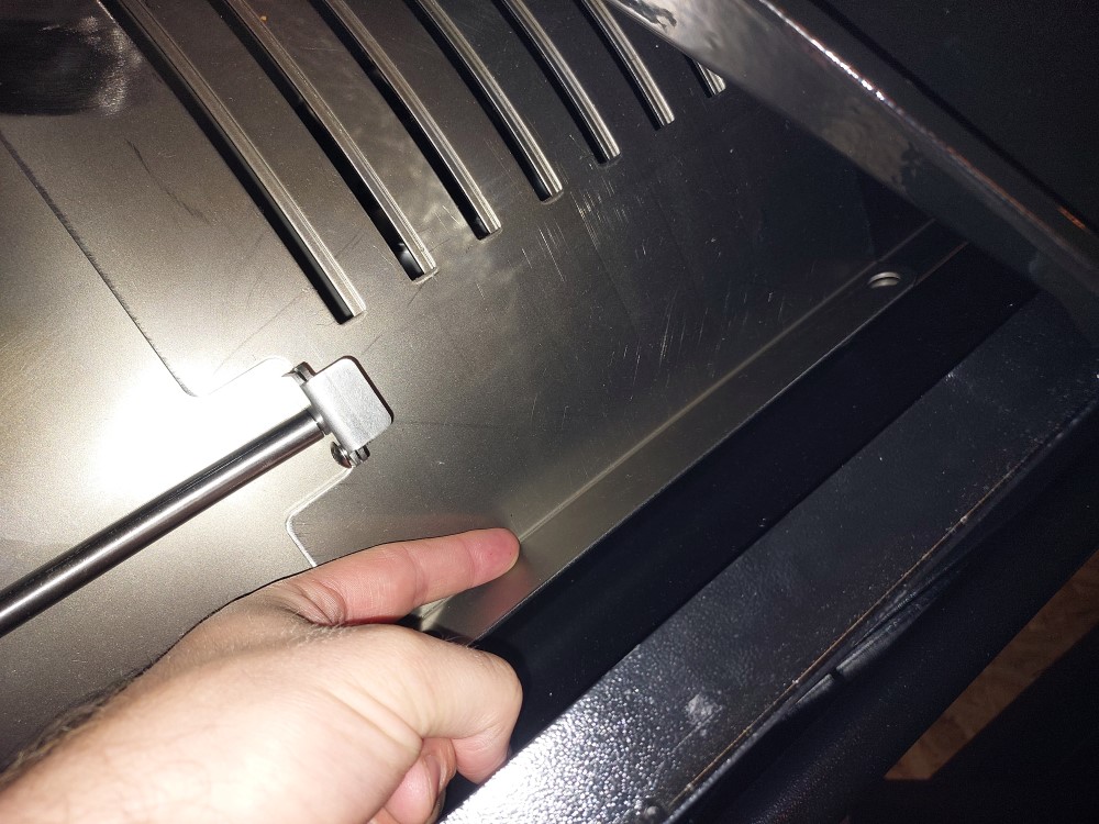 Akú grilovaciu dosku zvoliť pre peletový gril Pit Boss Navigator 1150?