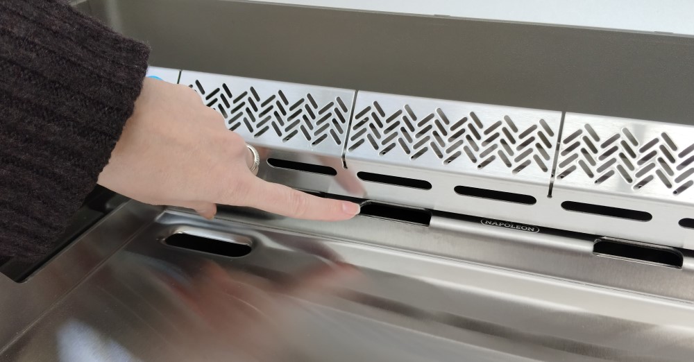 Nerezový tál pre grily Napoleon Rogue 525 a Prestige 500