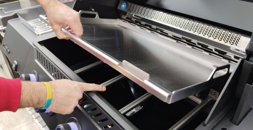 Nerezový tál pre grily Napoleon Rogue 525 a Prestige 500