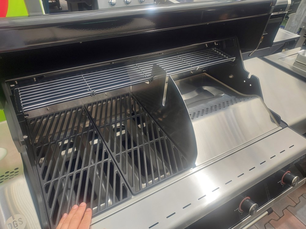 Prečo má gril gril Outdoorchef Dualchef 425G dva teplomery?