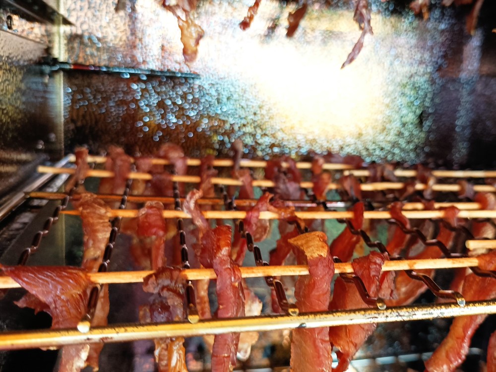 Prečo používať na sušenie mäsa podložku?