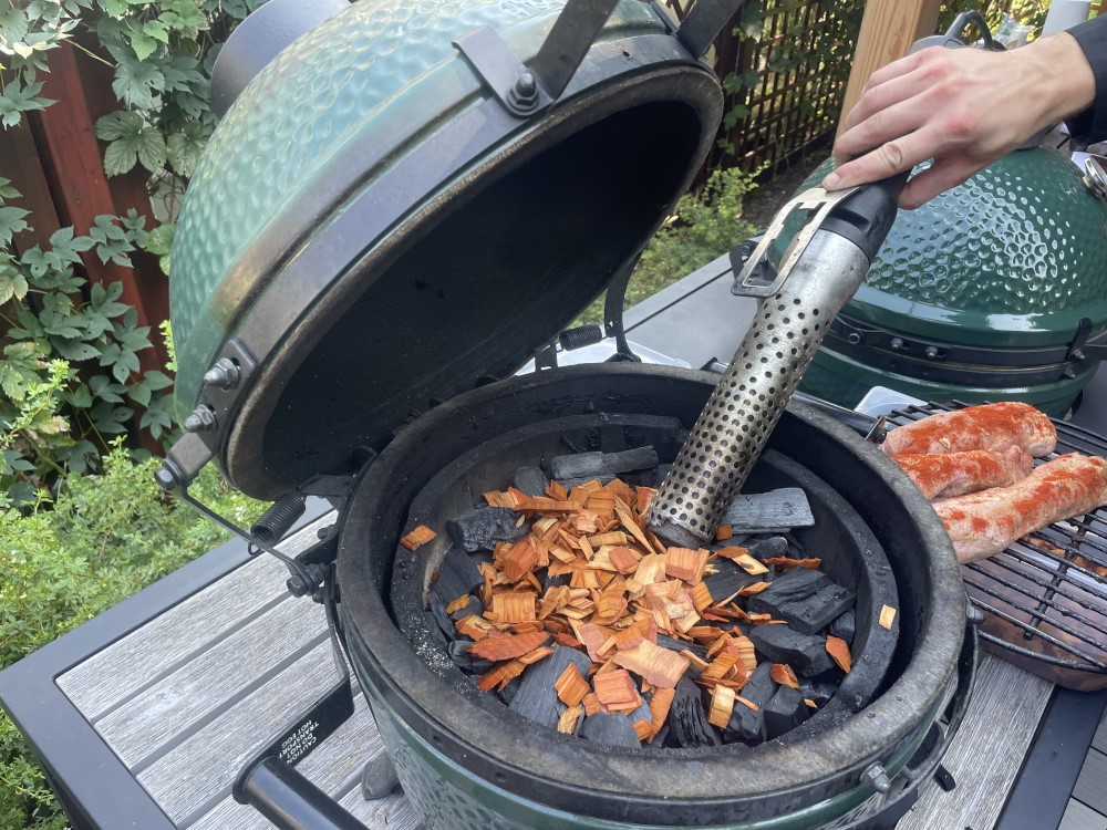 Aké základné príslušenstvo je potrebné na keramický gril?
