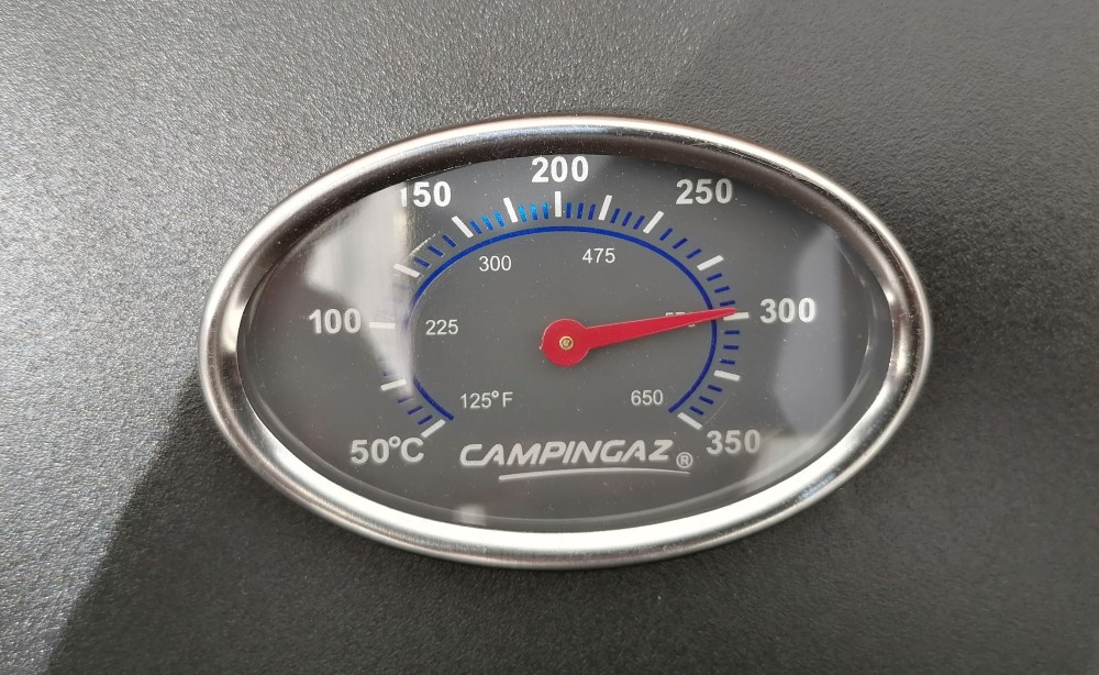 Ako dosiahnuť vo vnútri grilu Campingaz vyššiu teplotu ako 250 °C?