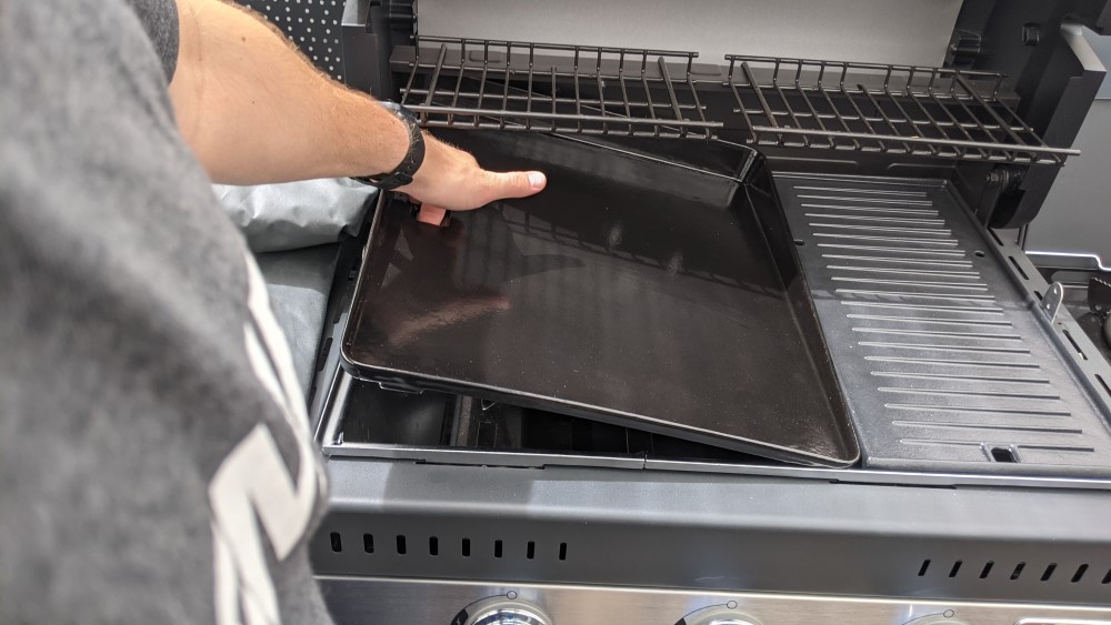 Je možné dokúpiť liatinovú grilovaciu dosku ku grilu Campingaz 3 Series?