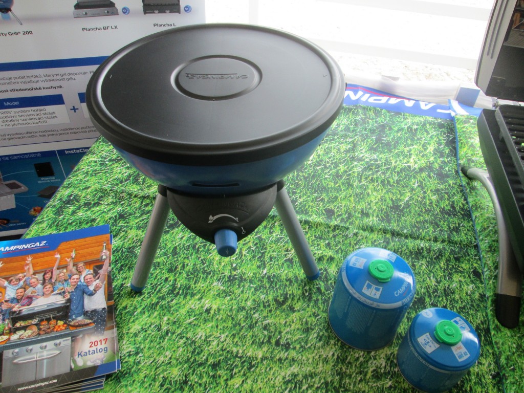 Odporučíte mi nejaký univerzálny cestovný gril od Campingaz?