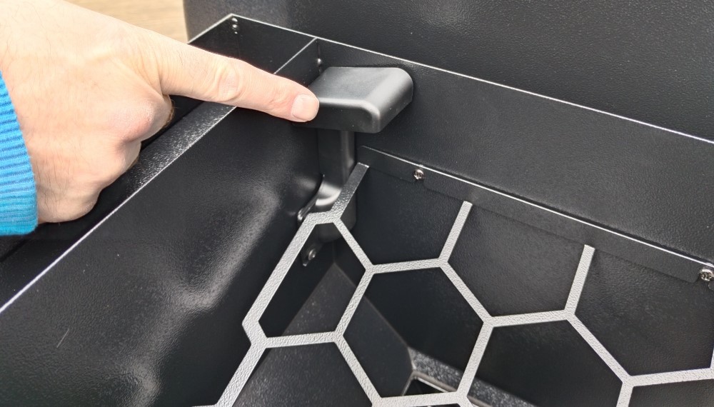 Peletový gril Traeger IRONWOOD 650