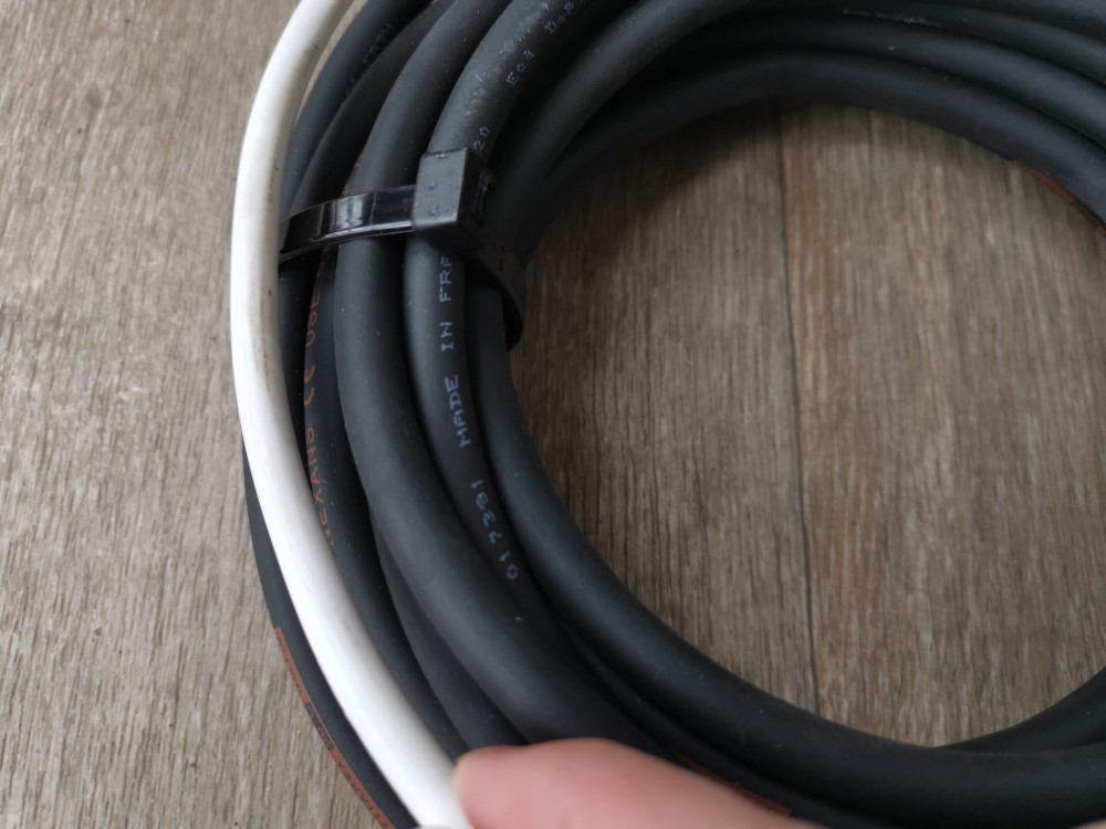 Prečo elektrická udiareň vyhadzuje poistky?
