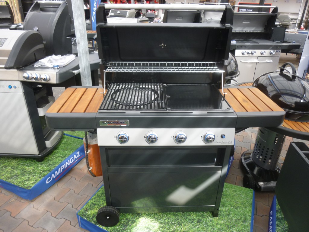 Aké sú rozdiely medzi grilmi Campingaz 4 Series Woody L a 4 Series Classic WLD?