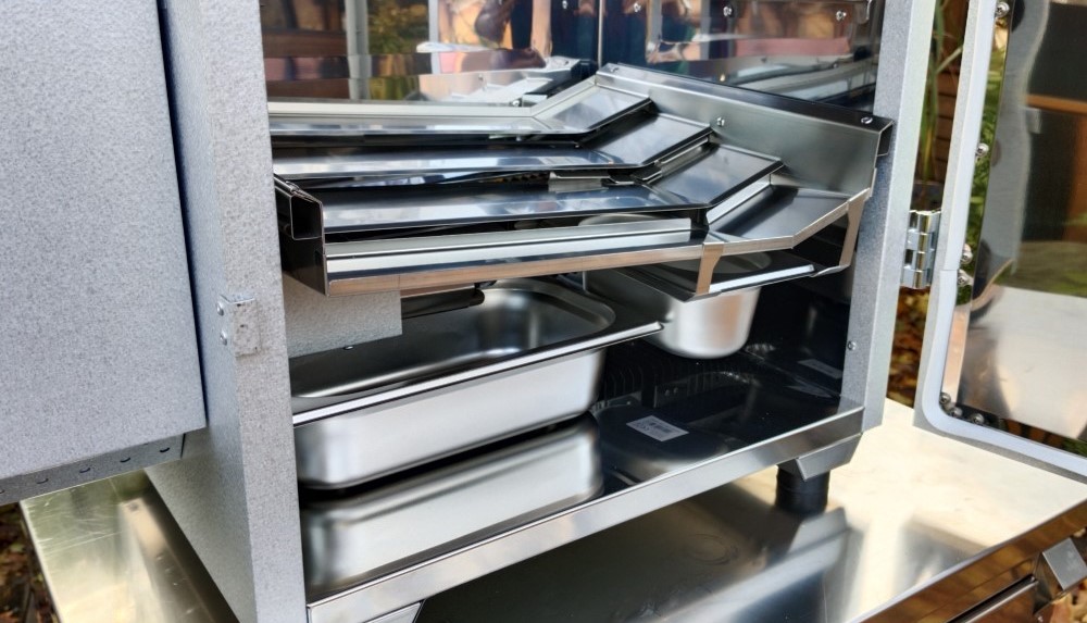 Elektrická udiareň Borniak UWD-NW-70 WiFi – digitálna, 70 l, 500 W