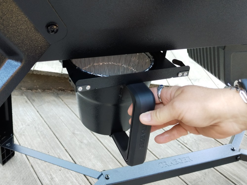 peletový gril traeger woodridge