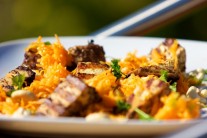 Serv&iacute;rujeme s mrkvov&yacute;m &scaron;al&aacute;tom.