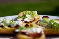 Zemiaky najlep&scaron;ie posl&uacute;žia ako mal&eacute; pohostenie, desiata alebo tiež predjedlo.